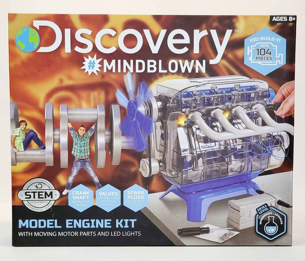 NEW Discovery #Mindblown Model Engine Kit Moving Parts Lights 104 Pieces STEM 8+